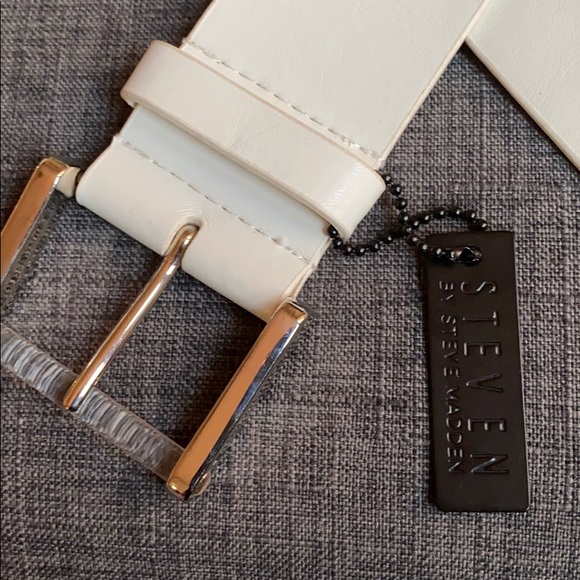 Steven by Steve Madden Multi-Colored Retro Belt - Picture 3 of 6